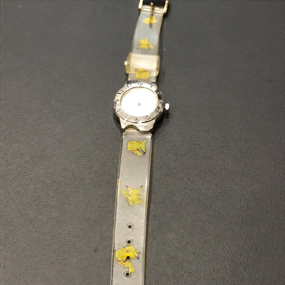 Pokémon girls watch
